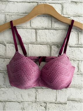 PINK Victoria's Secret Campus Push Up Bra size 34C